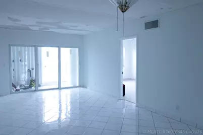 465 Paradise Isle Boulevard #110, Hallandale Beach, FL 33009 - Photo 17
