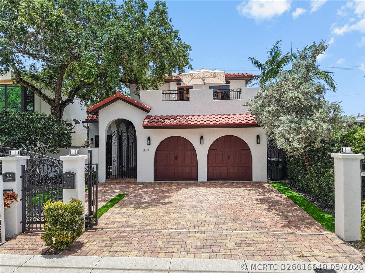1312 SE 2nd Ct - 1312 SE 2nd Ct, Fort Lauderdale, FL 33301 Luxury Property | Jose Angel Pina