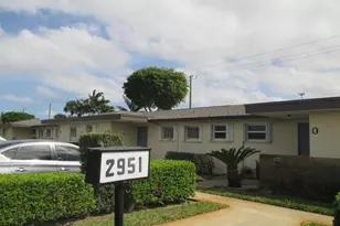 2951 Ashley Dr W, West Palm Beach, FL 33415 - Photo 11
