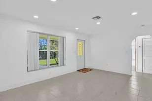 1700 SW 30th St, Fort Lauderdale, FL 33315 - Photo 9