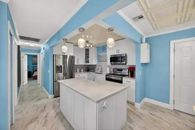 1020 Avon Road, West Palm Beach, FL 33401 - Photo 3