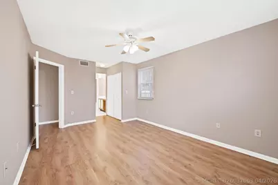 2861 N Oakland Forest Drive #202, Oakland Park, FL 33309 - Photo 9