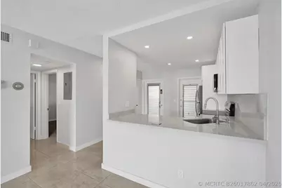 455 Paradise Isle Boulevard #305, Hallandale Beach, FL 33009 - Photo 7