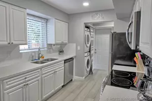1324 N 24th Ave, Hollywood, FL 33020 - Photo 9