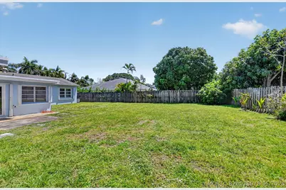 277 NW 3rd Court, Boca Raton, FL 33432 - Photo 43