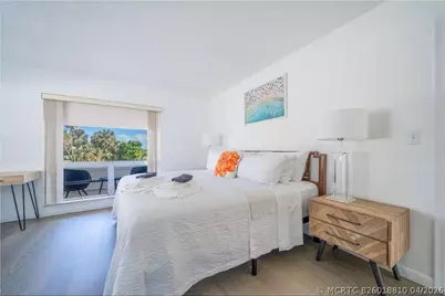6 Lucerne Avenue #3, Lake Worth, FL 33460 - Photo 5