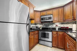 400 NE 20th St, Boca Raton, FL 33431 - Photo 1