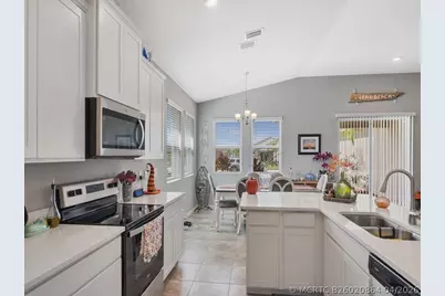 1490 Carriage Court, Vero Beach, FL 32966 - Photo 5