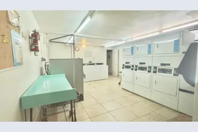 1200 SW 12th Street SW #305, Fort Lauderdale, FL 33315 - Photo 9