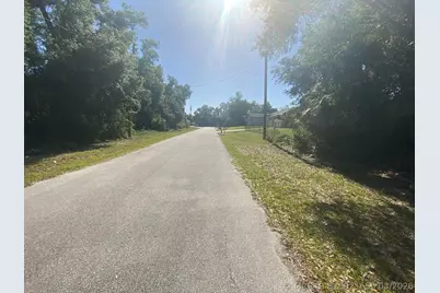000 April Avenue, North Port, FL 34288 - Photo 17