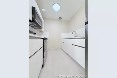 53 NE 16th Place, Fort Lauderdale, FL 33305 - Photo 23
