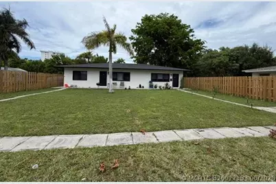 53 NE 16th Place, Fort Lauderdale, FL 33305 - Photo 29
