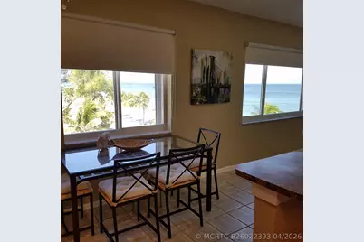 300 Oregon Street #409, Hollywood, FL 33019 - Photo 9