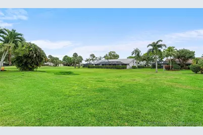 5692 Willow Creek Lane, Delray Beach, FL 33484 - Photo 25