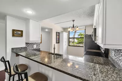 3716 Whitehall Drive #202, West Palm Beach, FL 33401 - Photo 11