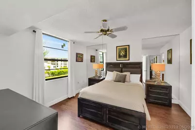 3716 Whitehall Drive #202, West Palm Beach, FL 33401 - Photo 5