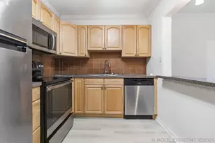 259 S Cypress Rd, Pompano Beach, FL 33060 - Photo 11