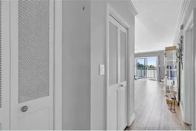 720 Orton Avenue #505, Fort Lauderdale, FL 33304 - Photo 23