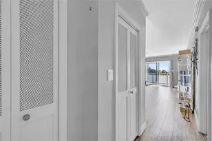720 Orton Ave, Fort Lauderdale, FL 33304 - Photo 23