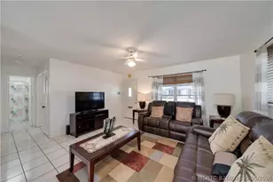 4401 NW 47th St, Tamarac, FL 33319 - Photo 9