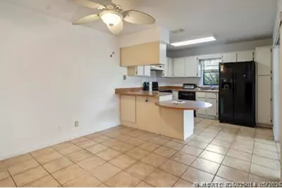 2561 NW 99th Avenue, Coral Springs, FL 33065 - Photo 7
