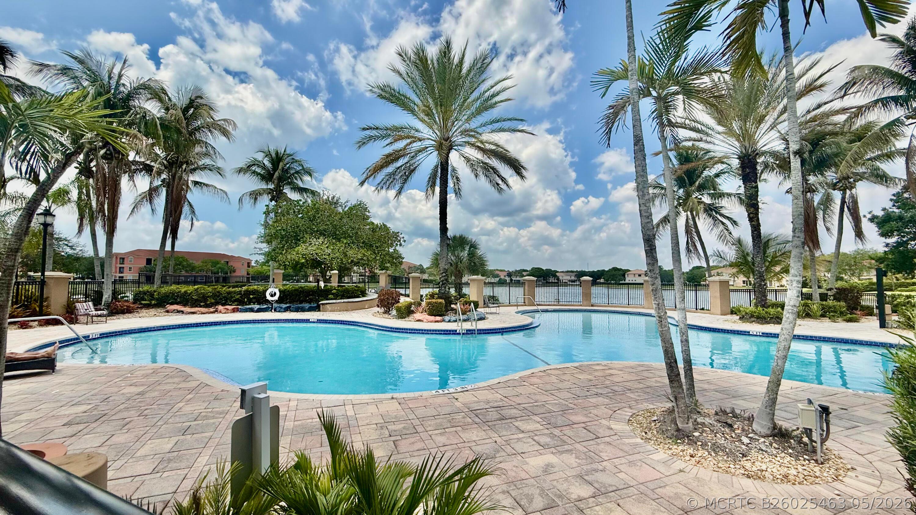 4402 SW 160th Ave #914 main architectural view