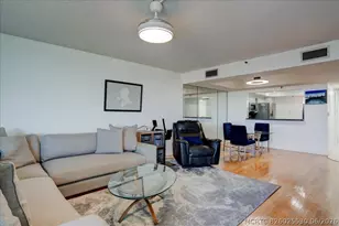 7030 Half Moon Cir, Hypoluxo, FL 33462 - Photo 19