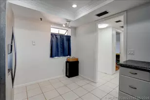 7030 Half Moon Cir, Hypoluxo, FL 33462 - Photo 13