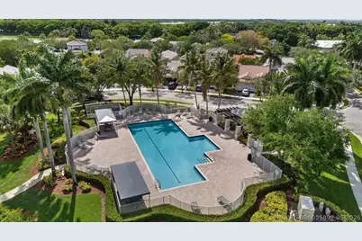 2264 Salerno Circle, Weston, FL 33327 - Photo 31