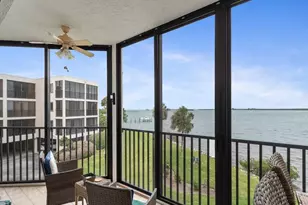 9612 Riverside Dr, Sebastian, FL 32958 - Photo 11