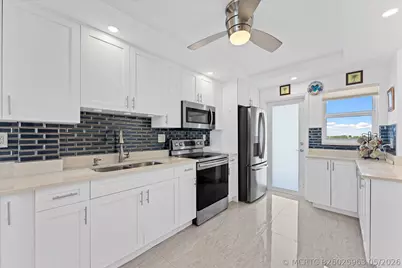 750 N Ocean Boulevard #710, Pompano Beach, FL 33062 - Photo 7