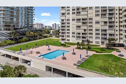 750 N Ocean Boulevard #710, Pompano Beach, FL 33062 - Photo 31