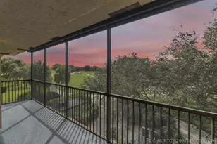 200 Jacaranda Country Club Dr, Plantation, FL 33324 - Photo 39