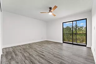 200 Jacaranda Country Club Dr, Plantation, FL 33324 - Photo 19