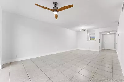 200 Jacaranda Country Club Drive #3c, Plantation, FL 33324 - Photo 7