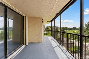 200 Jacaranda Country Club Dr, Plantation, FL 33324 - Photo 31