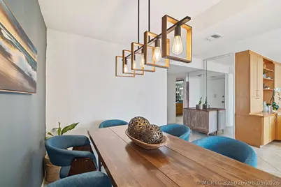 18021 Biscayne Boulevard #504, Aventura, FL 33160 - Photo 5