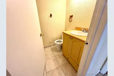 11201 SW 13th Street #103, Pembroke Pines, FL 33025 - Photo 19
