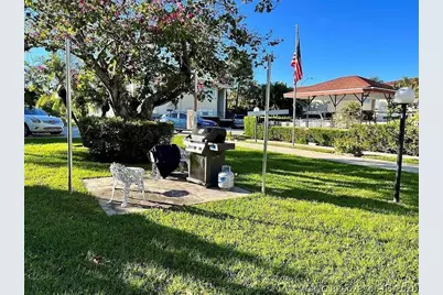 2202 NE 36th Street #15, Lighthouse Point, FL 33064 - Photo 5