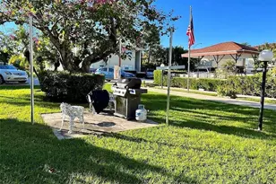 2202 NE 36th St, Lighthouse Point, FL 33064 - Photo 5
