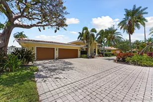 2141 NE 29th St, Lighthouse Point, FL 33064 - Photo 3