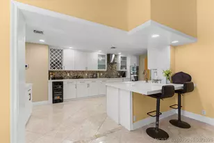 2141 NE 29th St, Lighthouse Point, FL 33064 - Photo 13