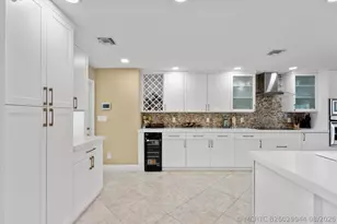2141 NE 29th St, Lighthouse Point, FL 33064 - Photo 15
