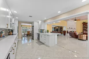 2141 NE 29th St, Lighthouse Point, FL 33064 - Photo 17