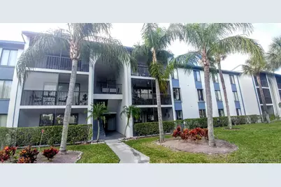 1009 Green Pine Boulevard #D3, West Palm Beach, FL 33409 - Photo 1