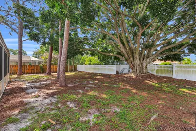 552 SW Eyerly Avenue, Port Saint Lucie, FL 34983 - Photo 31