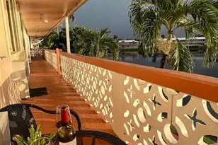 900 SW 10th Terrace, Hallandale Beach, FL 33009 - Photo 1