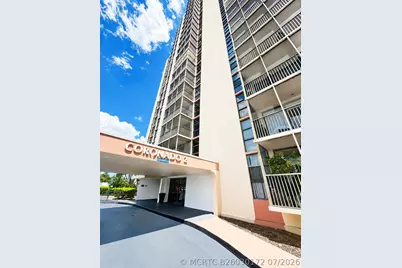 20301 W Country Club Drive #329, Aventura, FL 33180 - Photo 15