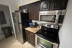 400 Scotia Dr, Hypoluxo, FL 33462 - Photo 5