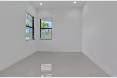 5501 Santa Rosa Lane, Loxahatchee, FL 33470 - Photo 11